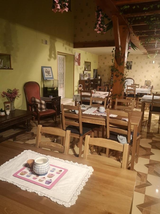 Le Pommier Chambre D'Hote Clussais-la-Pommeraie Exterior photo